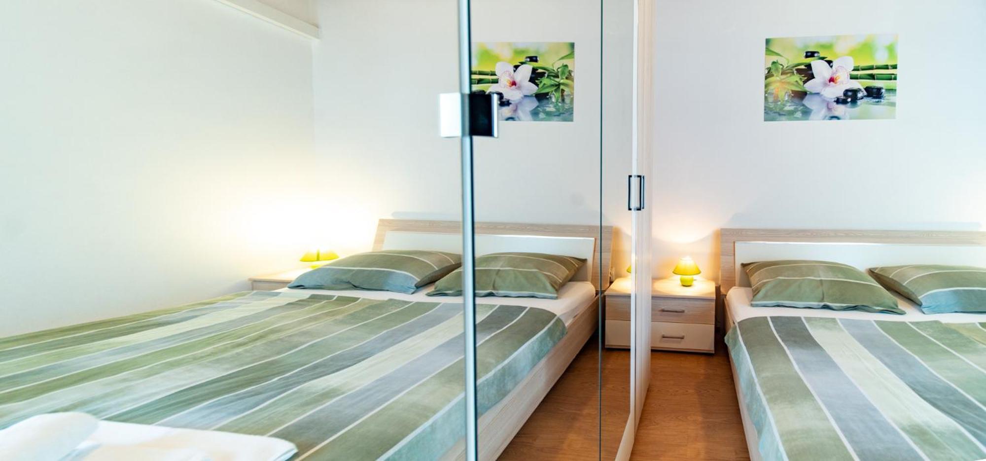 Apartments Lores 라브 외부 사진